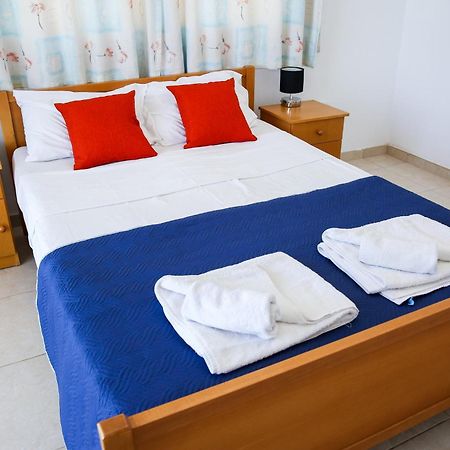 Villa Lambriana Peyia Ngoại thất bức ảnh