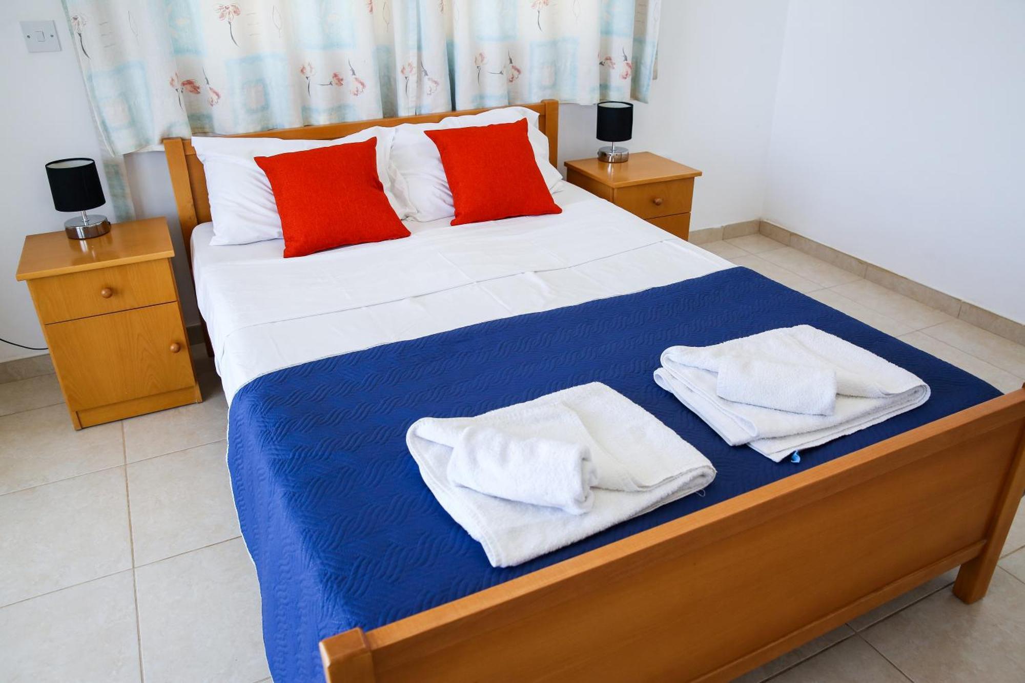 Villa Lambriana Peyia Ngoại thất bức ảnh