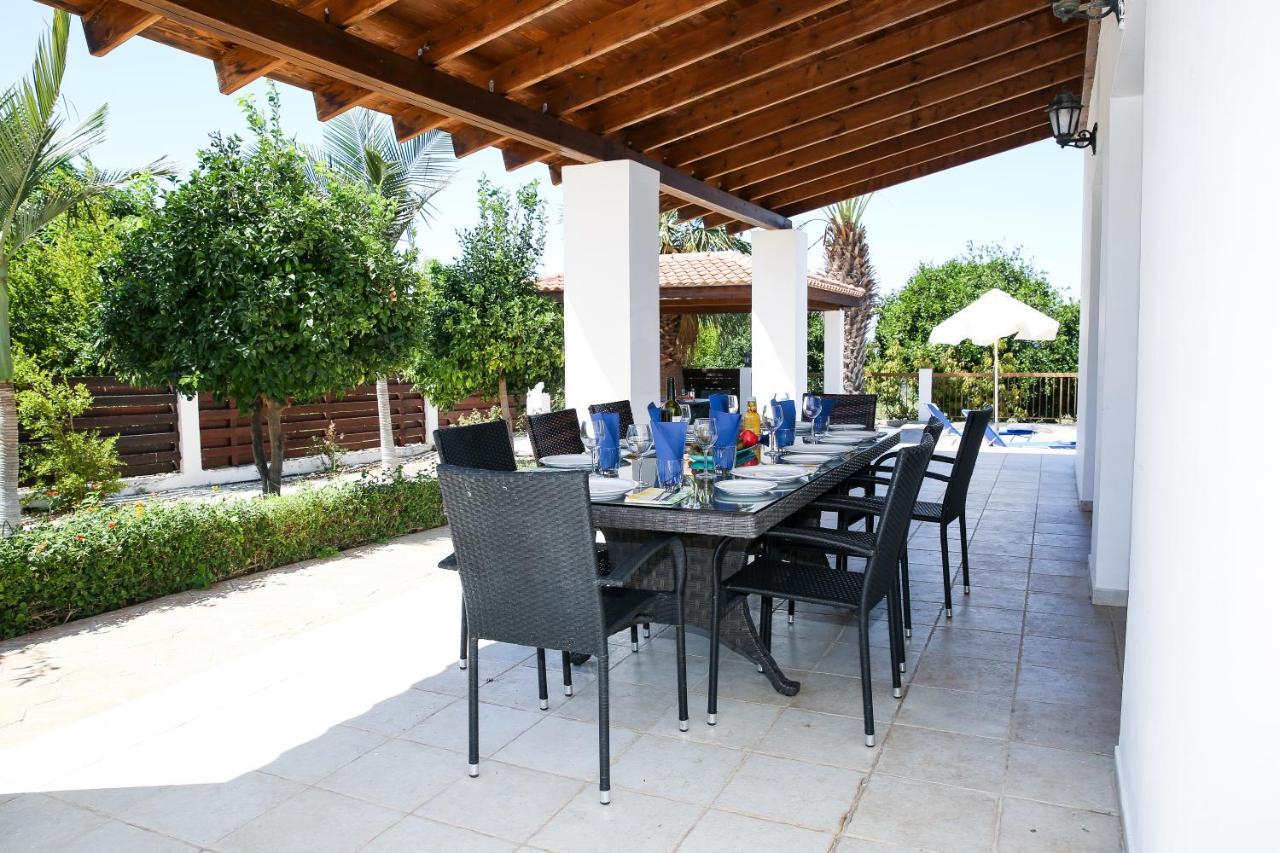 Villa Lambriana Peyia Ngoại thất bức ảnh