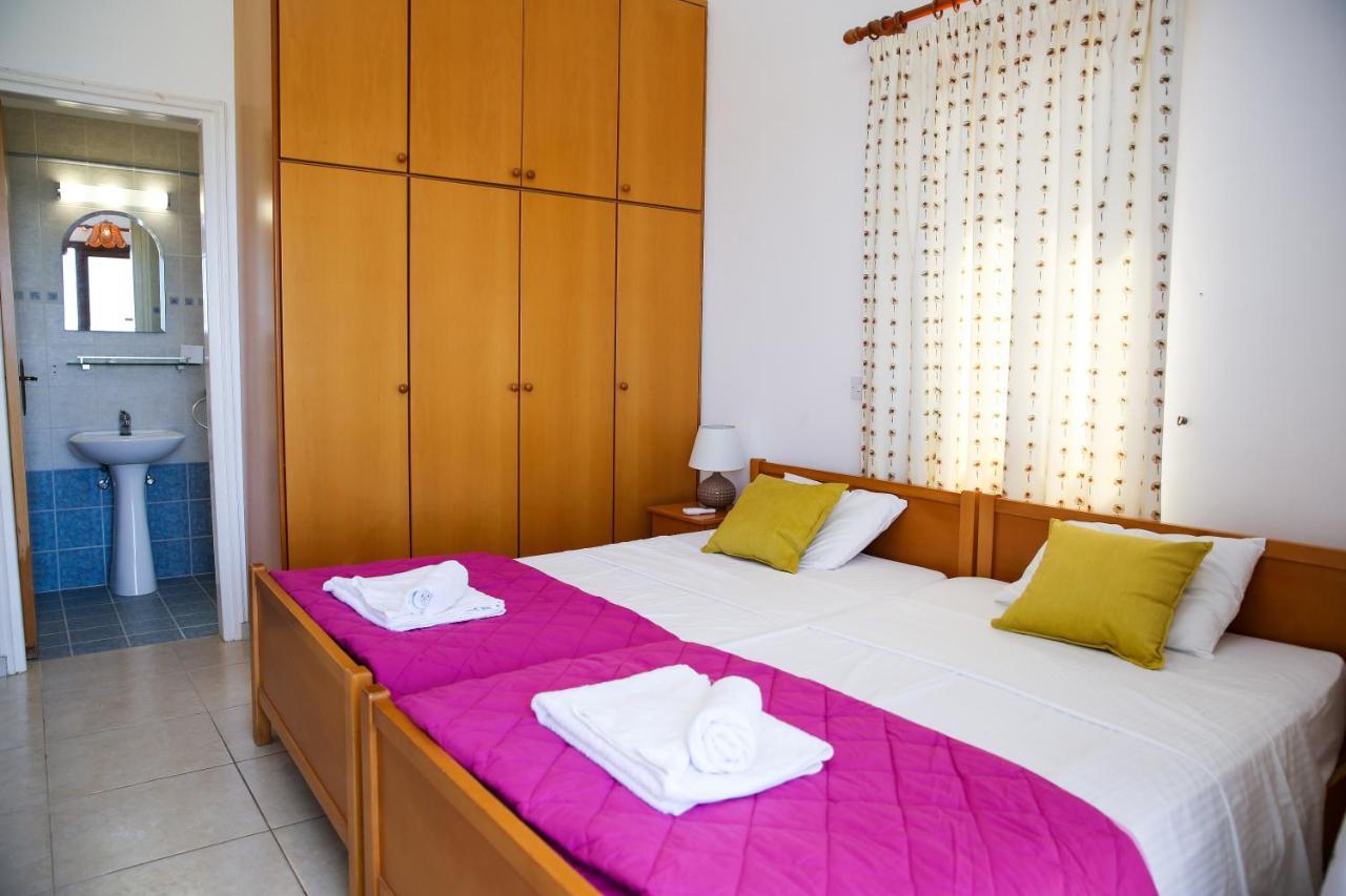Villa Lambriana Peyia Ngoại thất bức ảnh