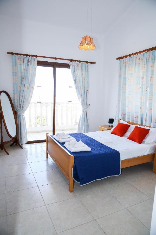 Villa Lambriana Peyia Ngoại thất bức ảnh