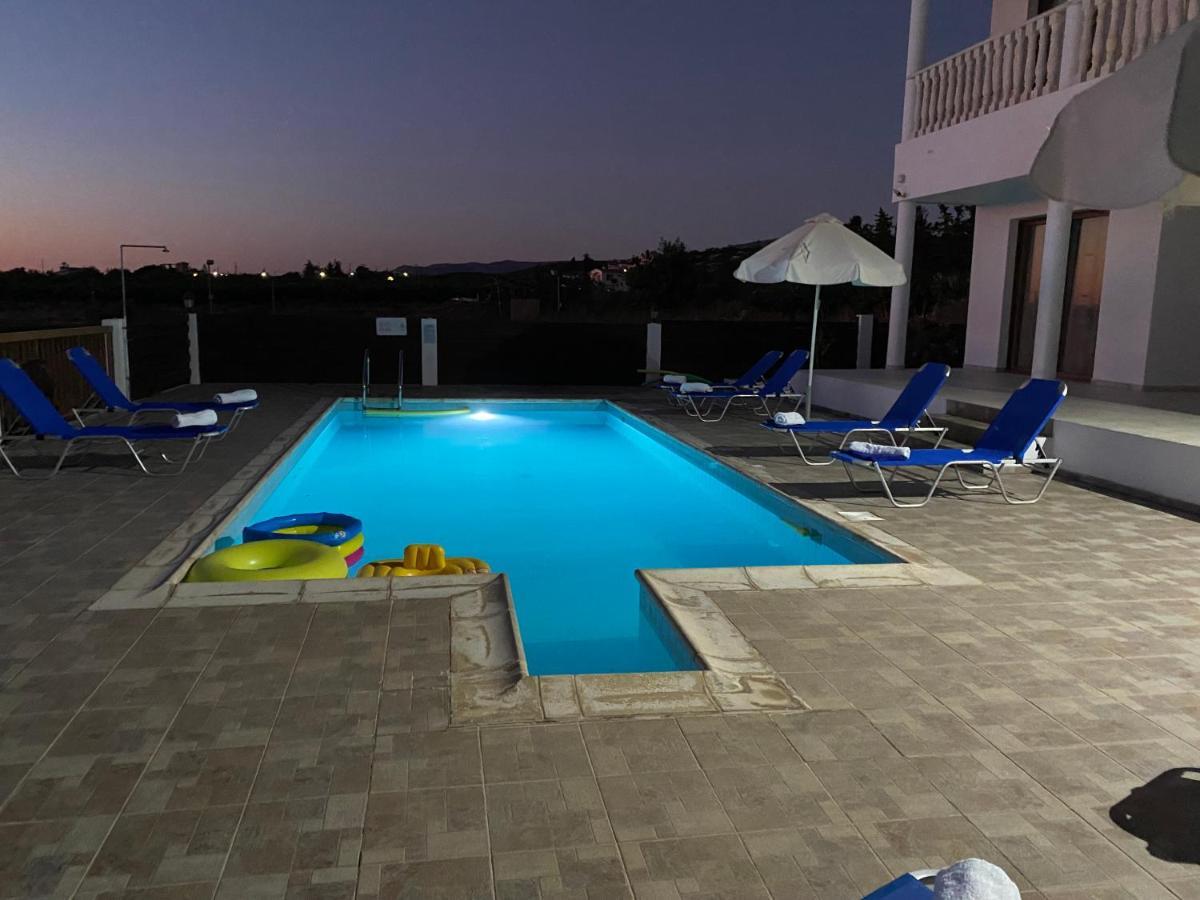 Villa Lambriana Peyia Ngoại thất bức ảnh